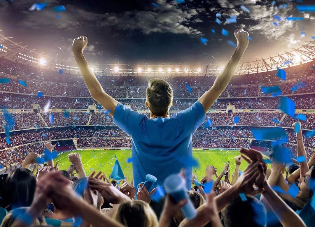 凯利这个被动，连着几次找霍伊伦最后还是没找到，（老板增资在即了）